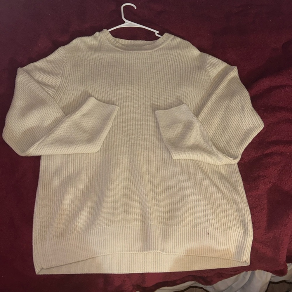 Elegant Cream Women's Crew Neck Sweater